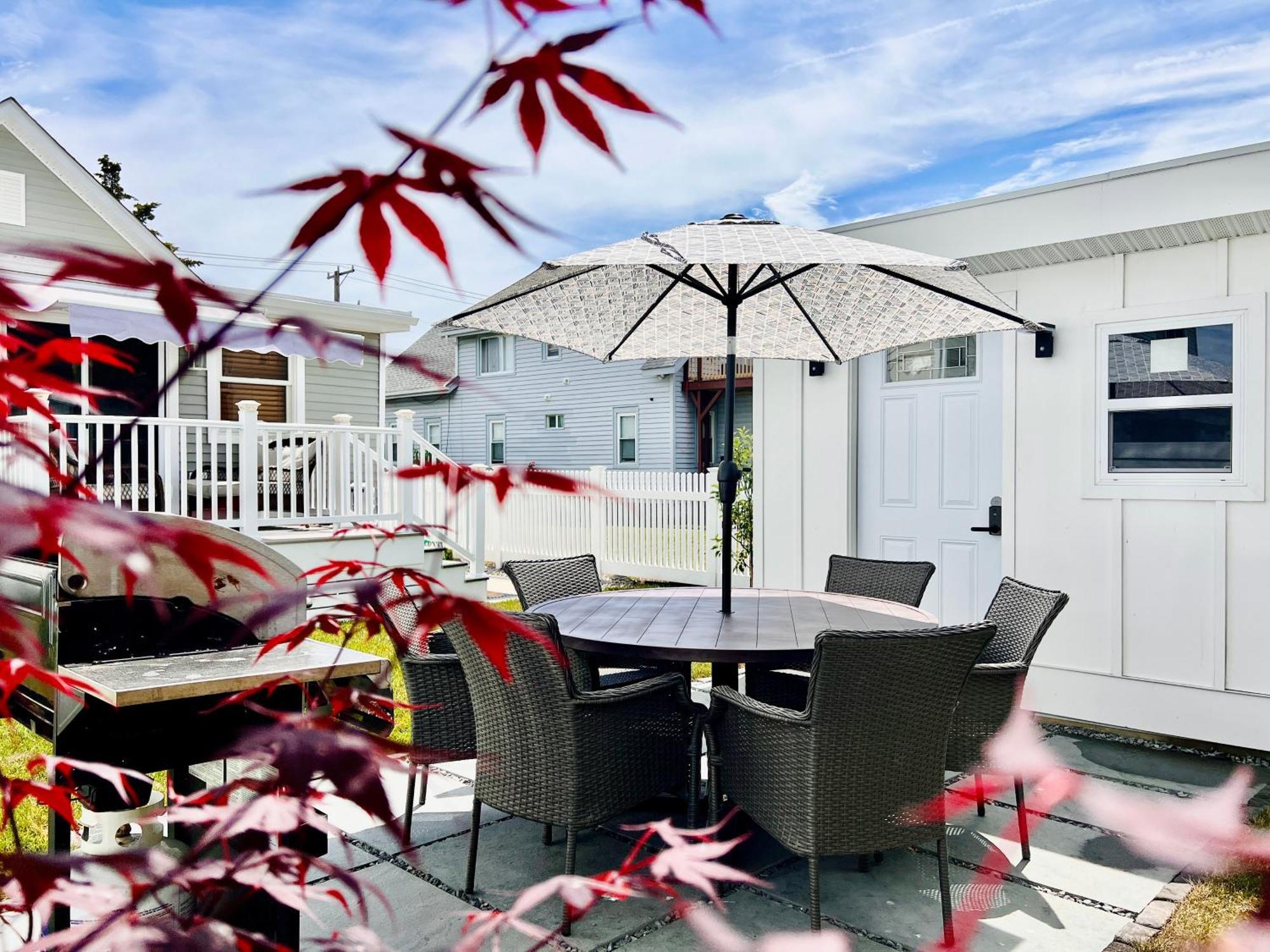 Unique Wildwood 3 Bedroom 1,5 Ba Entire House In The Heart Of Wildwood! ภายนอก รูปภาพ