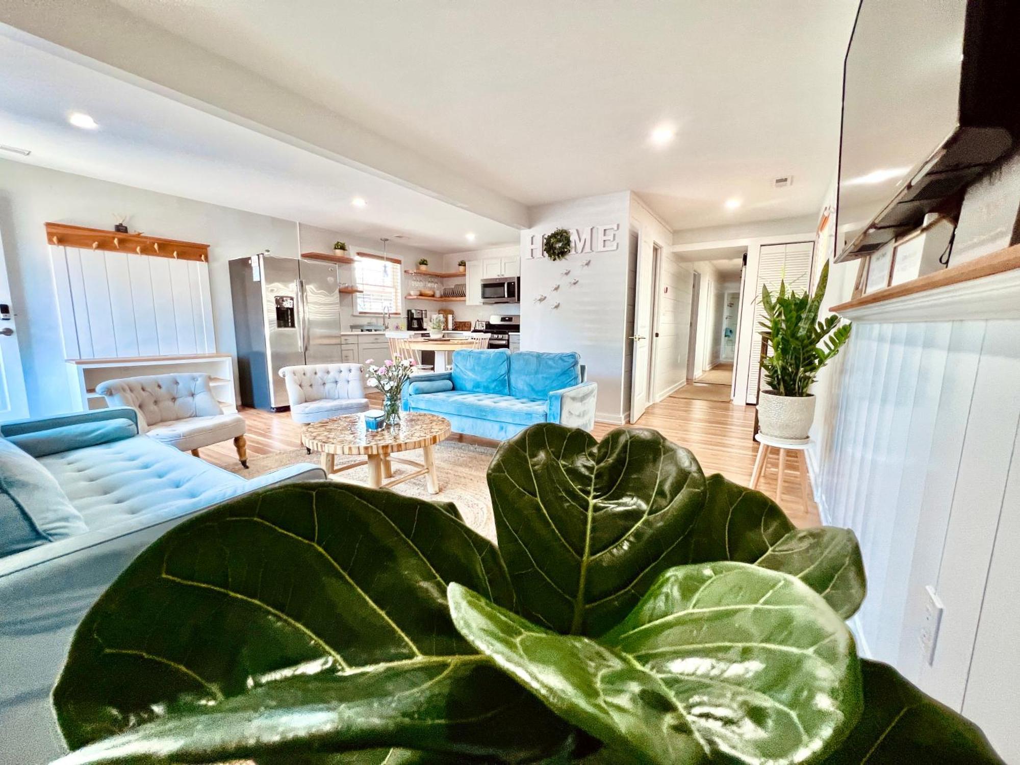 Unique Wildwood 3 Bedroom 1,5 Ba Entire House In The Heart Of Wildwood! ภายนอก รูปภาพ